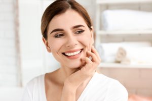 Precio Implante Dental en 2023: Toda la información
