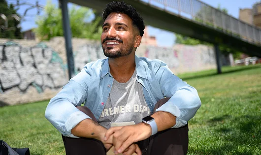chico sonriente